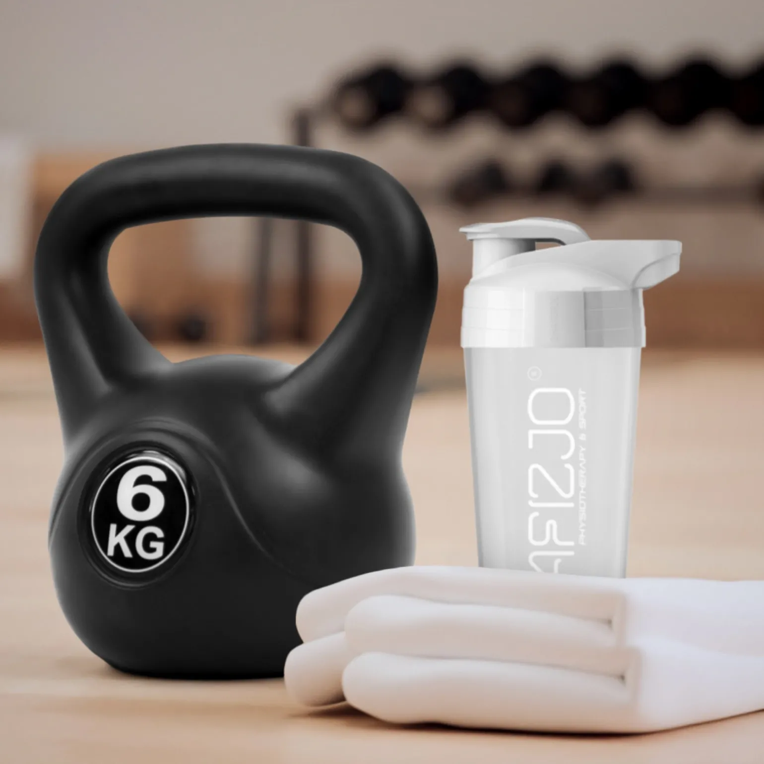 Shaker sportowy ULTRA do odżywek 700 ml