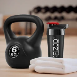 Shaker sportowy ULTRA do odżywek 700 ml