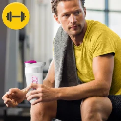 Shaker sportowy ULTRA do odżywek 700 ml